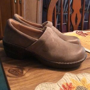 B.O.C. Women’s clog shoes
